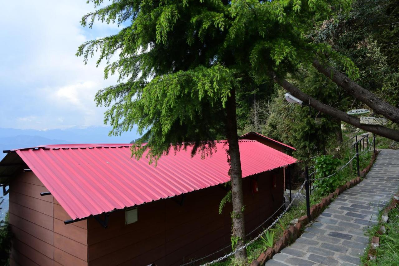 Aamod Resorts Dalhousie ! Luxury Cottage Resort Kültér fotó