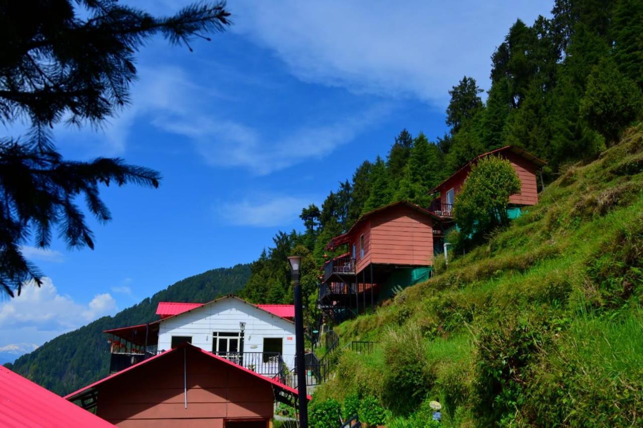 Aamod Resorts Dalhousie ! Luxury Cottage Resort Kültér fotó