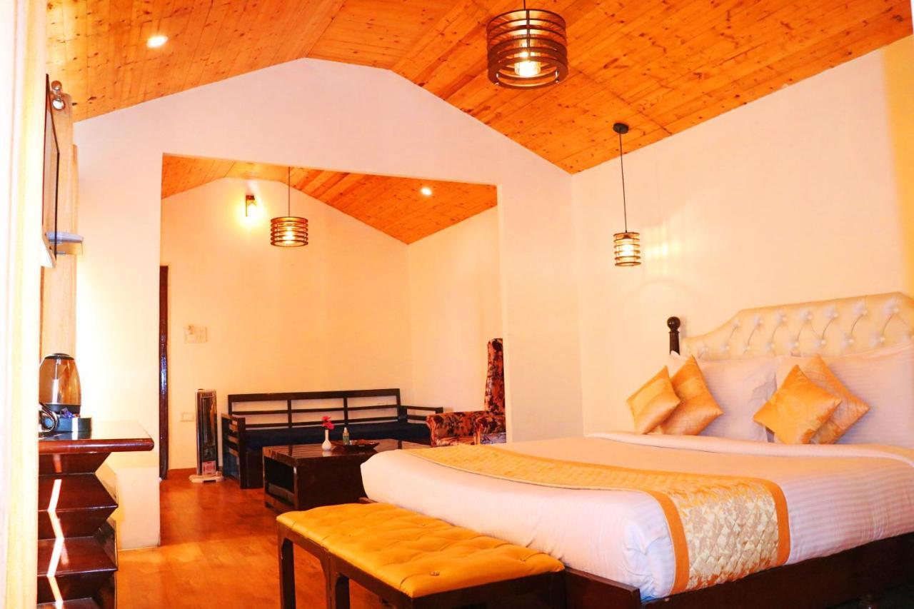 Aamod Resorts Dalhousie ! Luxury Cottage Resort Kültér fotó