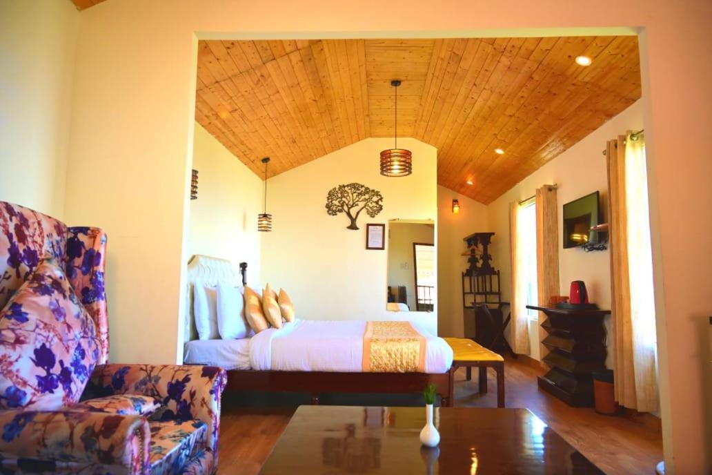 Aamod Resorts Dalhousie ! Luxury Cottage Resort Kültér fotó